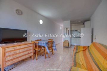 1 Bed  Flat / Apartment for Sale, Playa De La Arena, Santiago Del Teide, Tenerife - AZ-1903