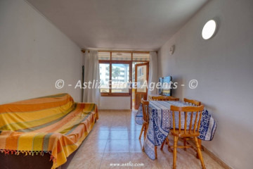 1 Bed  Flat / Apartment for Sale, Playa De La Arena, Santiago Del Teide, Tenerife - AZ-1903