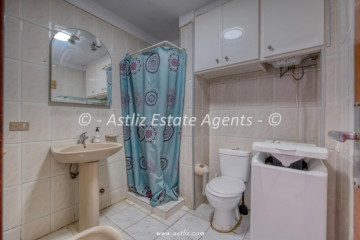 1 Bed  Flat / Apartment for Sale, Playa De La Arena, Santiago Del Teide, Tenerife - AZ-1903