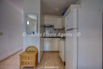 1 Bed  Flat / Apartment for Sale, Playa De La Arena, Santiago Del Teide, Tenerife - AZ-1903