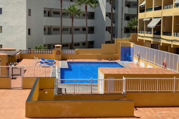 1 Bed  Flat / Apartment for Sale, Playa De La Arena, Santiago Del Teide, Tenerife - AZ-1903