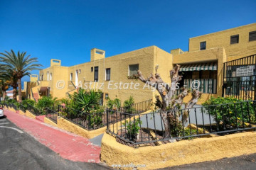 1 Bed  Flat / Apartment for Sale, Playa De La Arena, Santiago Del Teide, Tenerife - AZ-1903