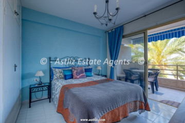 2 Bed  Flat / Apartment for Sale, Playa De La Arena, Guia De Isora, Tenerife - AZ-1904