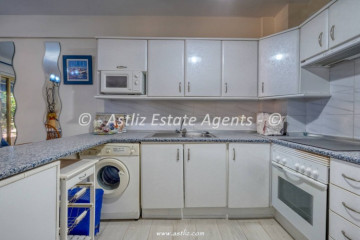 2 Bed  Flat / Apartment for Sale, Playa De La Arena, Guia De Isora, Tenerife - AZ-1904