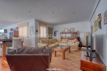 7 Bed  Villa/House for Sale, Icod De Los Vinos, Tenerife - AZ-1905