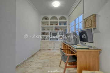 7 Bed  Villa/House for Sale, Icod De Los Vinos, Tenerife - AZ-1905