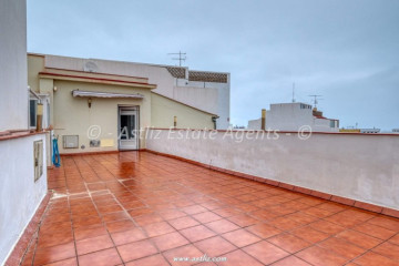 7 Bed  Villa/House for Sale, Icod De Los Vinos, Tenerife - AZ-1905