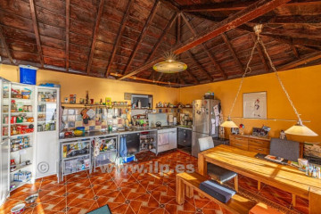 2 Bed  Villa/House for Sale, Las Lomadas, San Andrés y Sauces, La Palma - LP-LS06