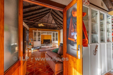 2 Bed  Villa/House for Sale, Las Lomadas, San Andrés y Sauces, La Palma - LP-LS06