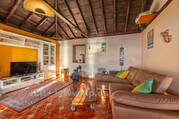 2 Bed  Villa/House for Sale, Las Lomadas, San Andrés y Sauces, La Palma - LP-LS06