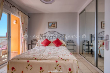 2 Bed  Flat / Apartment for Sale, Callao Salvaje, Adeje, Tenerife - AZ-1906