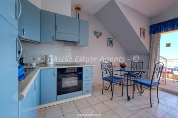 2 Bed  Flat / Apartment for Sale, Callao Salvaje, Adeje, Tenerife - AZ-1906
