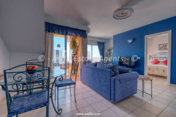 2 Bed  Flat / Apartment for Sale, Callao Salvaje, Adeje, Tenerife - AZ-1906