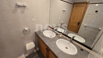 2 Bed  Flat / Apartment for Sale, Playa Paraiso, Tenerife - NP-04475