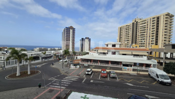 2 Bed  Flat / Apartment for Sale, Playa Paraiso, Tenerife - NP-04476