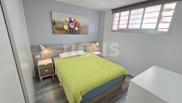 2 Bed  Flat / Apartment for Sale, Playa Paraiso, Tenerife - NP-04476