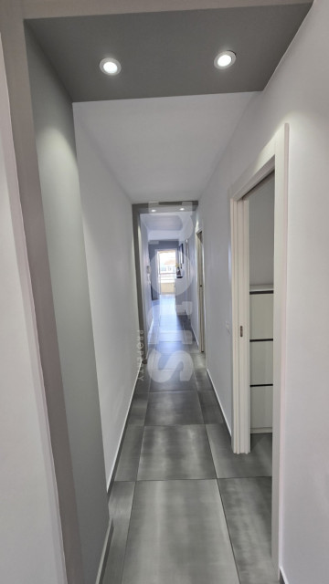 2 Bed  Flat / Apartment for Sale, Playa Paraiso, Tenerife - NP-04476
