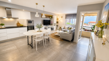 2 Bed  Flat / Apartment for Sale, Playa Paraiso, Tenerife - NP-04476