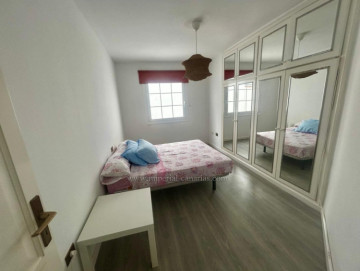2 Bed  Flat / Apartment to Rent, Puerto de la Cruz, Tenerife - IC-API11895