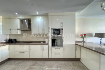 2 Bed  Flat / Apartment for Sale, Puerto De Santiago, Santiago Del Teide, Tenerife - AZ-1908