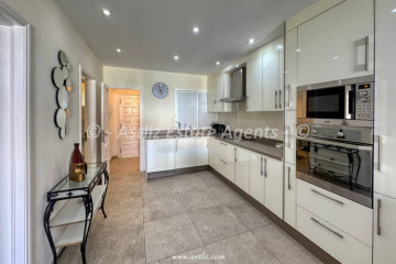 2 Bed  Flat / Apartment for Sale, Puerto De Santiago, Santiago Del Teide, Tenerife - AZ-1908