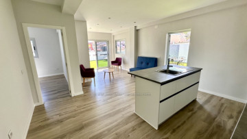 1 Bed  Flat / Apartment for Sale, Puerto de la Cruz, Tenerife - IC-VAT11898