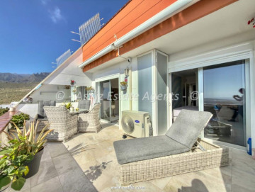 2 Bed  Flat / Apartment for Sale, Costa Adeje, Tenerife - AZ-1910