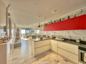 2 Bed  Flat / Apartment for Sale, Costa Adeje, Tenerife - AZ-1910