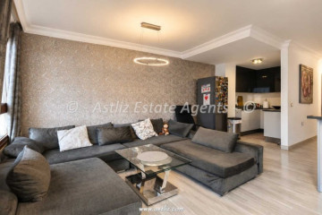 3 Bed  Flat / Apartment for Sale, Santa Cruz De Tenerife, Costa Adeje, Tenerife - AZ-1911