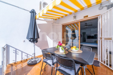1 Bed  Flat / Apartment for Sale, Las Americas (Adeje), Tenerife - NP-04480