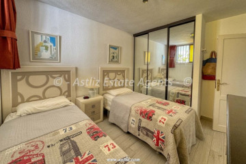 2 Bed  Flat / Apartment for Sale, Guia De Isora, Tenerife - AZ-1912