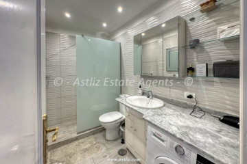 2 Bed  Flat / Apartment for Sale, Guia De Isora, Tenerife - AZ-1912