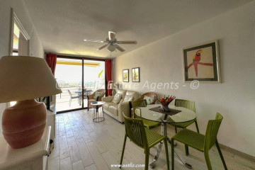 2 Bed  Flat / Apartment for Sale, Guia De Isora, Tenerife - AZ-1912