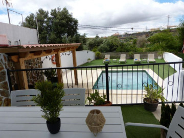 1 Bed  Villa/House for Sale, Las Palmas, Ciudad Alta, Gran Canaria - OI-19129