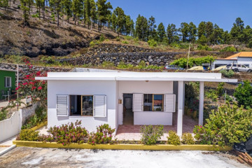 2 Bed  Villa/House for Sale, La Fajana, Fuencaliente, La Palma - LP-F73