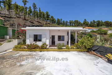 2 Bed  Villa/House for Sale, La Fajana, Fuencaliente, La Palma - LP-F73