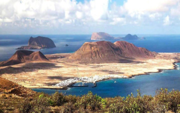11 Bed  Property for Sale, Haria, Lanzarote - LA-LA2032