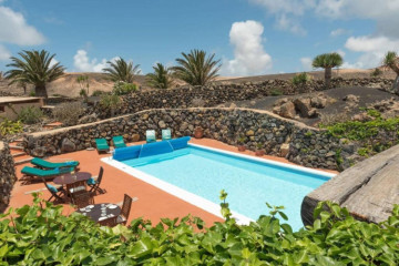 11 Bed  Property for Sale, Haria, Lanzarote - LA-LA2032