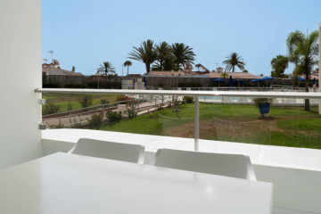 1 Bed  Flat / Apartment for Sale, San Bartolome de Tirajana, LAS PALMAS, Gran Canaria - CI-06118-CA-2934