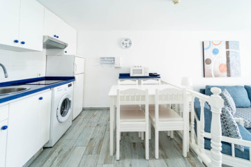 1 Bed  Flat / Apartment for Sale, San Bartolome de Tirajana, LAS PALMAS, Gran Canaria - CI-06118-CA-2934