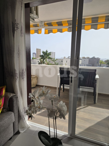 2 Bed  Flat / Apartment for Sale, Playa Paraiso, Tenerife - NP-04490