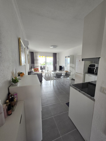 2 Bed  Flat / Apartment for Sale, Playa Paraiso, Tenerife - NP-04490