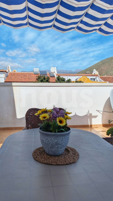 2 Bed  Flat / Apartment for Sale, Llano del Camello, Tenerife - NP-04491