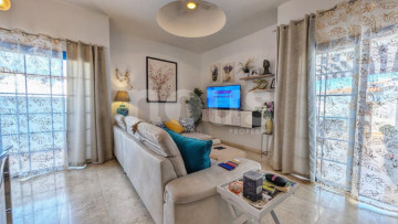 2 Bed  Flat / Apartment for Sale, Llano del Camello, Tenerife - NP-04491