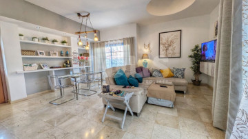 2 Bed  Flat / Apartment for Sale, Llano del Camello, Tenerife - NP-04491