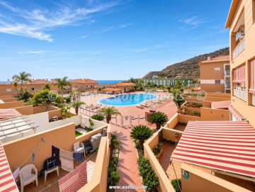 1 Bed  Flat / Apartment for Sale, Santa Cruz De Tenerife, Costa Adeje, Tenerife - AZ-1914