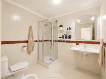 1 Bed  Flat / Apartment for Sale, Santa Cruz De Tenerife, Costa Adeje, Tenerife - AZ-1914