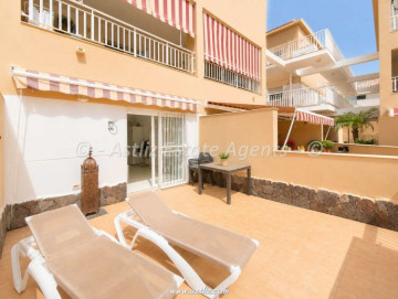 1 Bed  Flat / Apartment for Sale, Santa Cruz De Tenerife, Costa Adeje, Tenerife - AZ-1914
