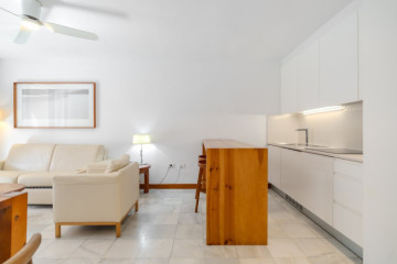 1 Bed  Flat / Apartment for Sale, Playa de Las Americas, Arona, Tenerife - MP-AP0981-1C