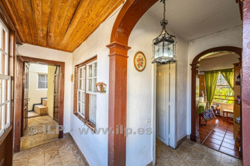5 Bed  Villa/House for Sale, In the urban area, Tazacorte, La Palma - LP-Ta160